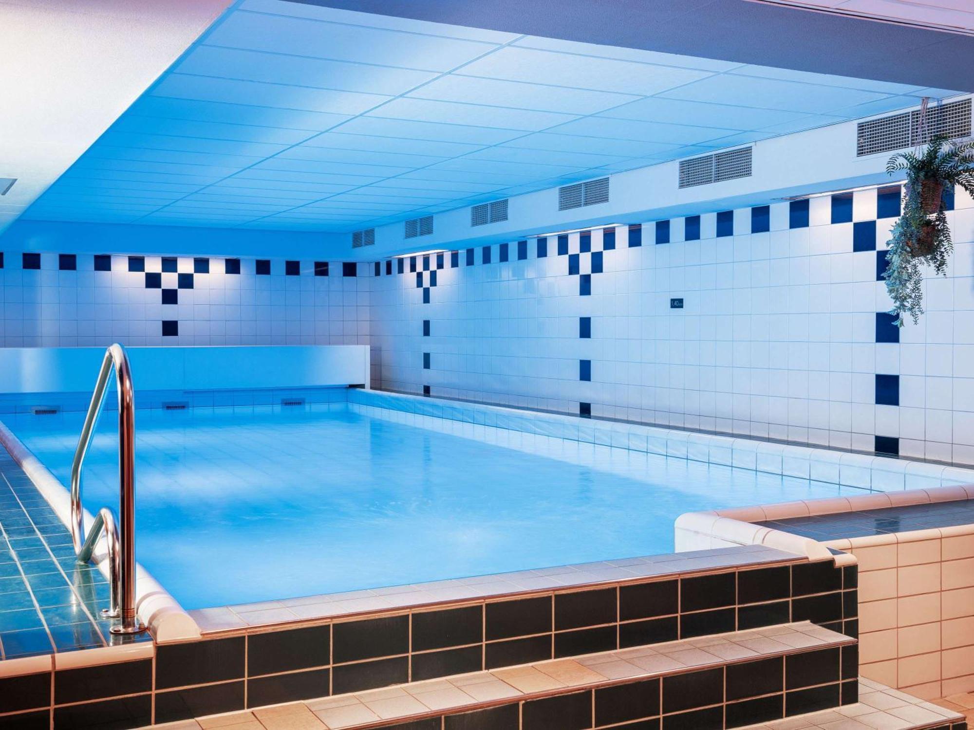 Mercure Hotel Tilburg Centrum Luaran gambar
