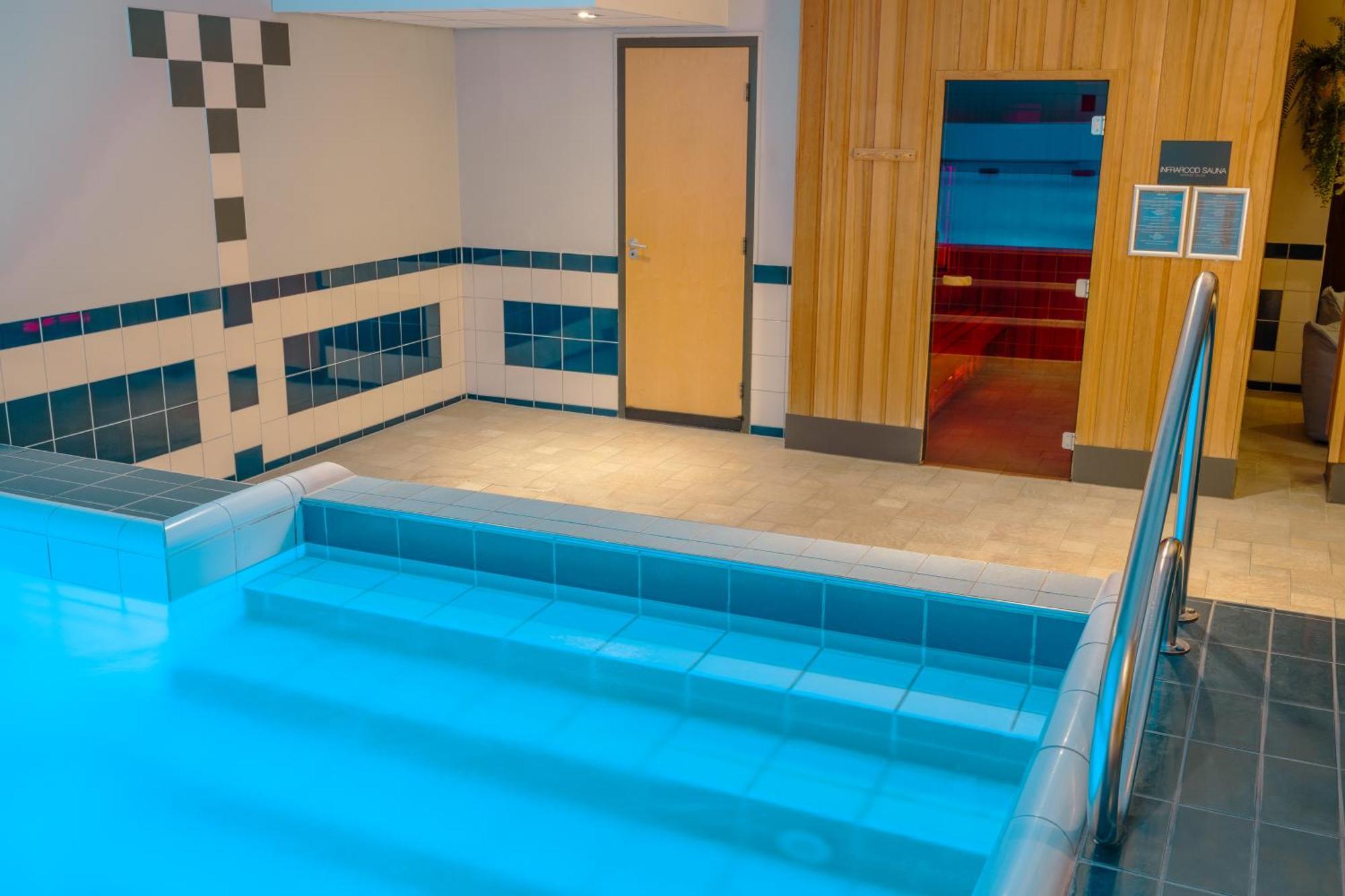 Mercure Hotel Tilburg Centrum Luaran gambar