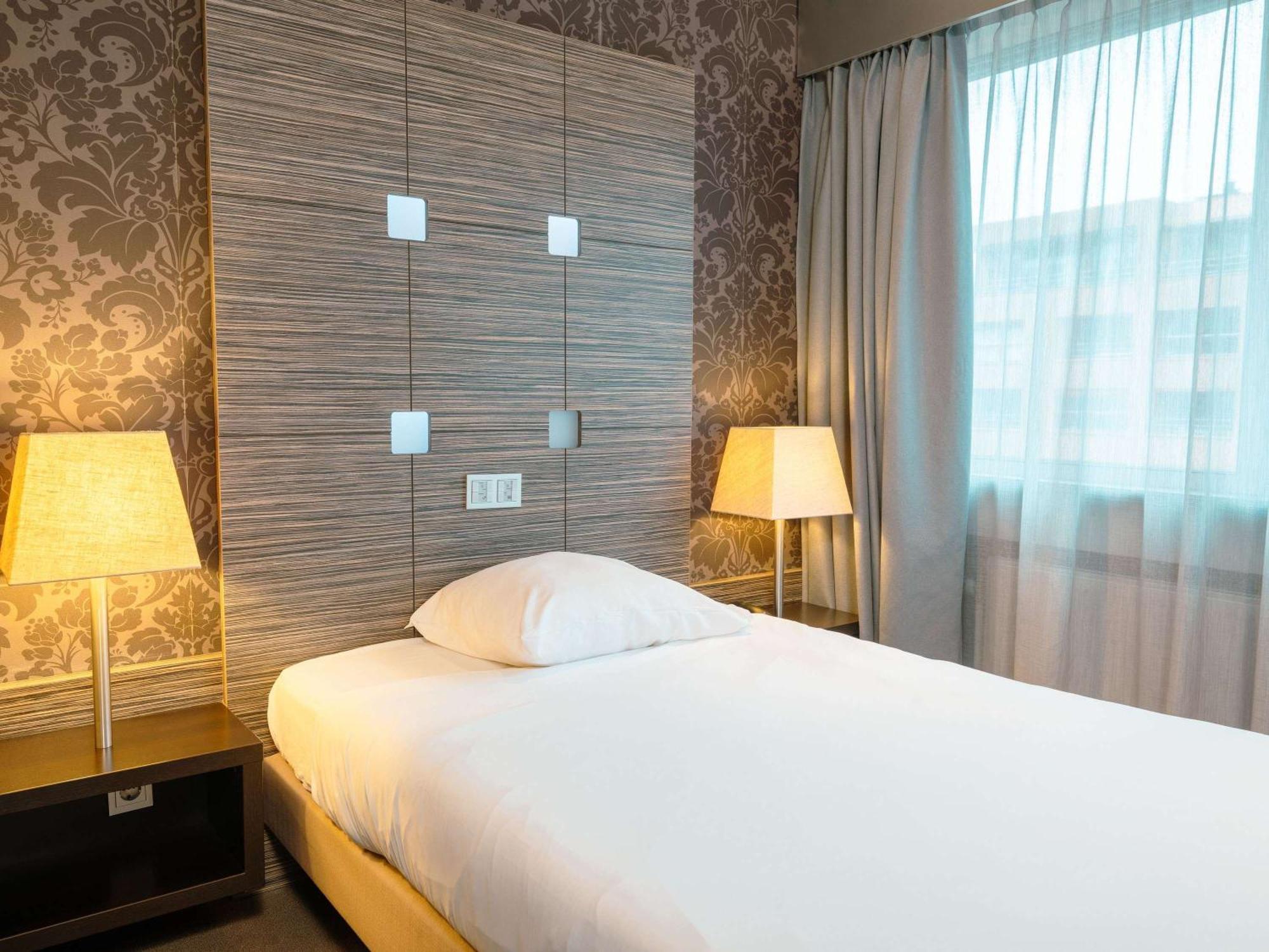 Mercure Hotel Tilburg Centrum Luaran gambar